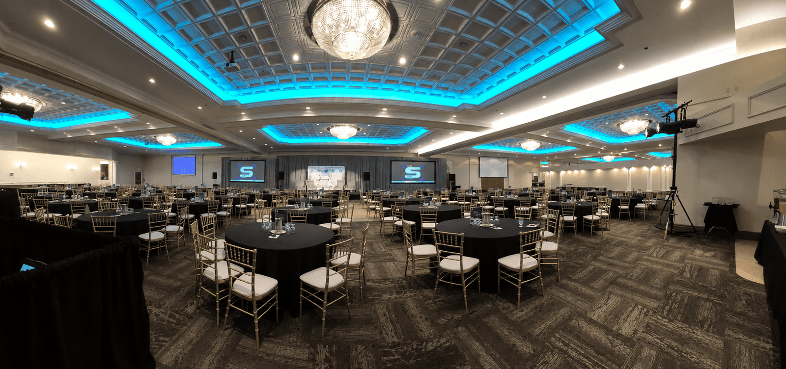 Corporate Events & Meetings Made Easy: Why Burlington Convention Centre Is the Right Venue Partner 3 corporate events oakville